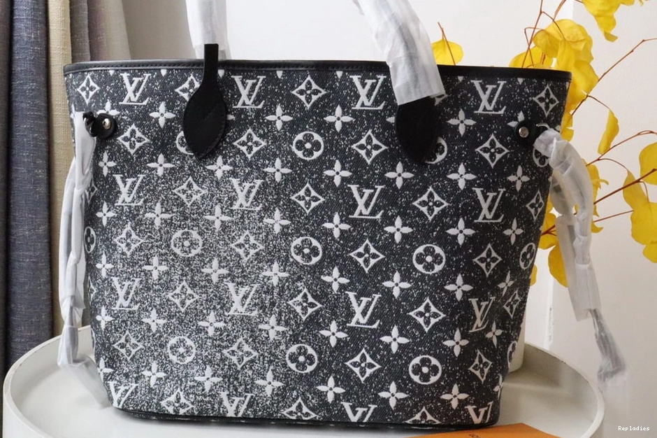 Cheap LOUIS VUITTON NEVERFULL MM 0813